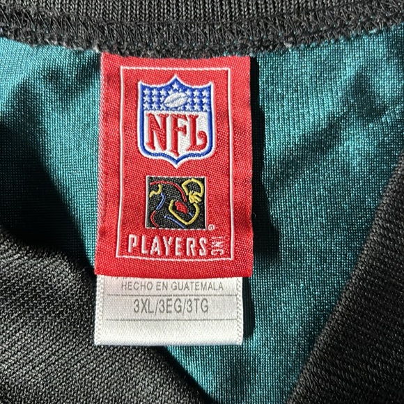 Brian Dawkins better known as “Weapon X” to any football fan!!! - Picture 3 of 3